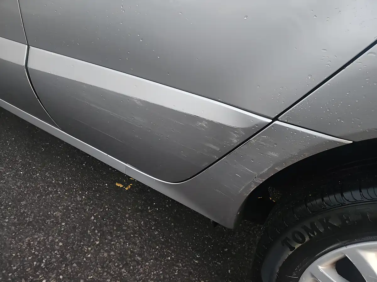 Used 2008 Renault Koleos 4WD Silver - Interior and Exterior details 12