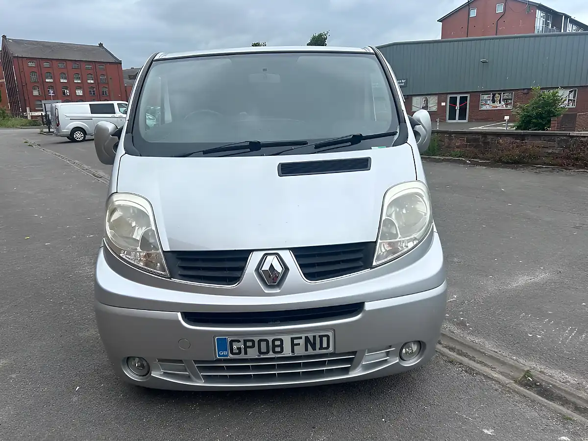 Used 2008 Renault Traffic Camper Silver - Front View