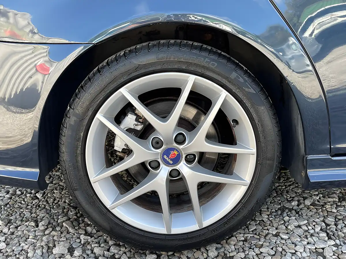Used 2008 Saab 9-3 Vector Sport Blue - Interior and Exterior details 19