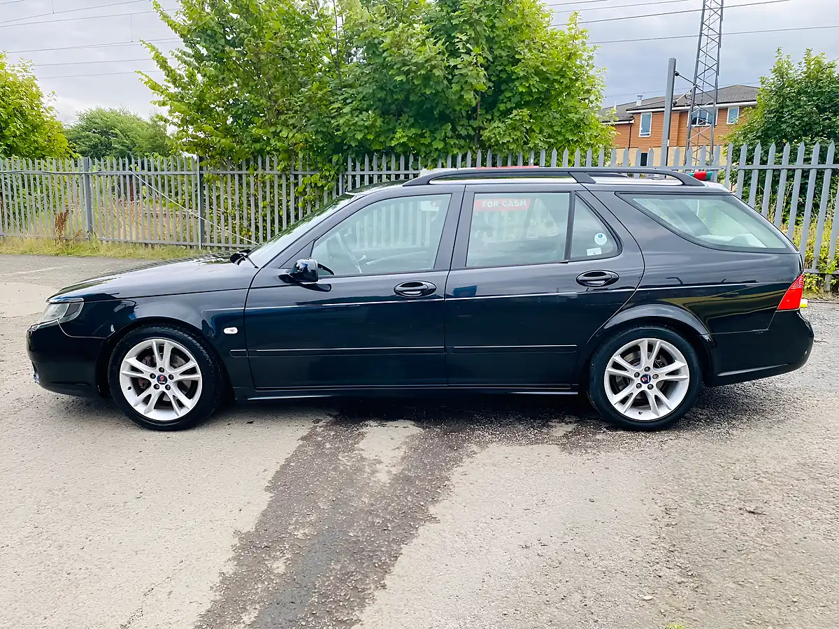Used 2008 Saab 9-5 Vector Black - Interior and Exterior details 10