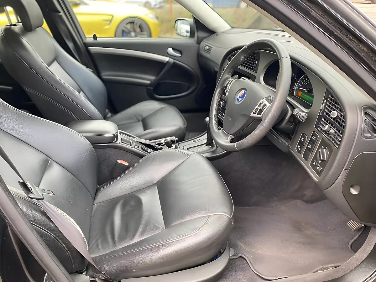 Used 2008 Saab 9-5 Vector Black - Interior and Exterior details 13