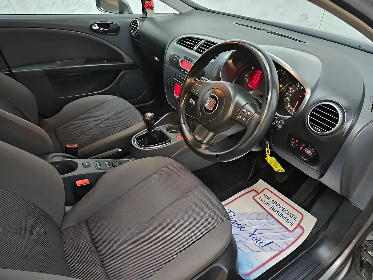 Used 2008 SEAT Leon Stylance Grey - Interior and Exterior details 12