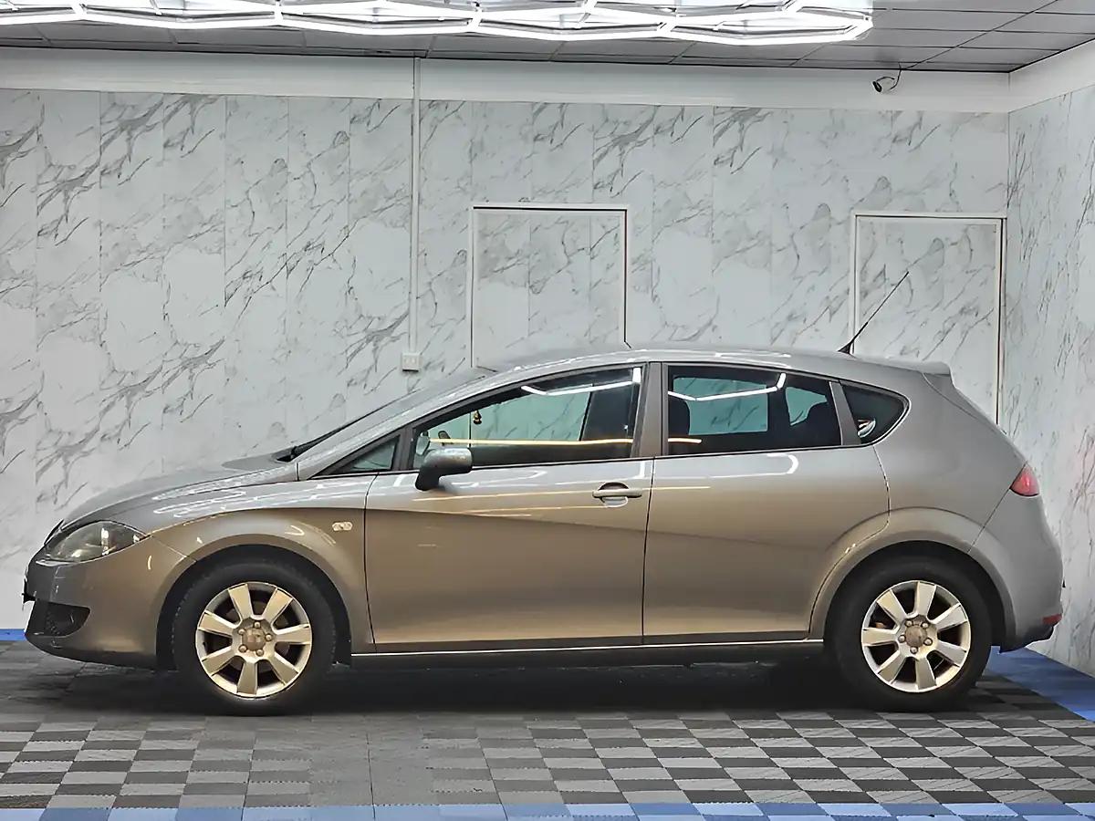 Used 2008 SEAT Leon Stylance Grey - Interior and Exterior details 6