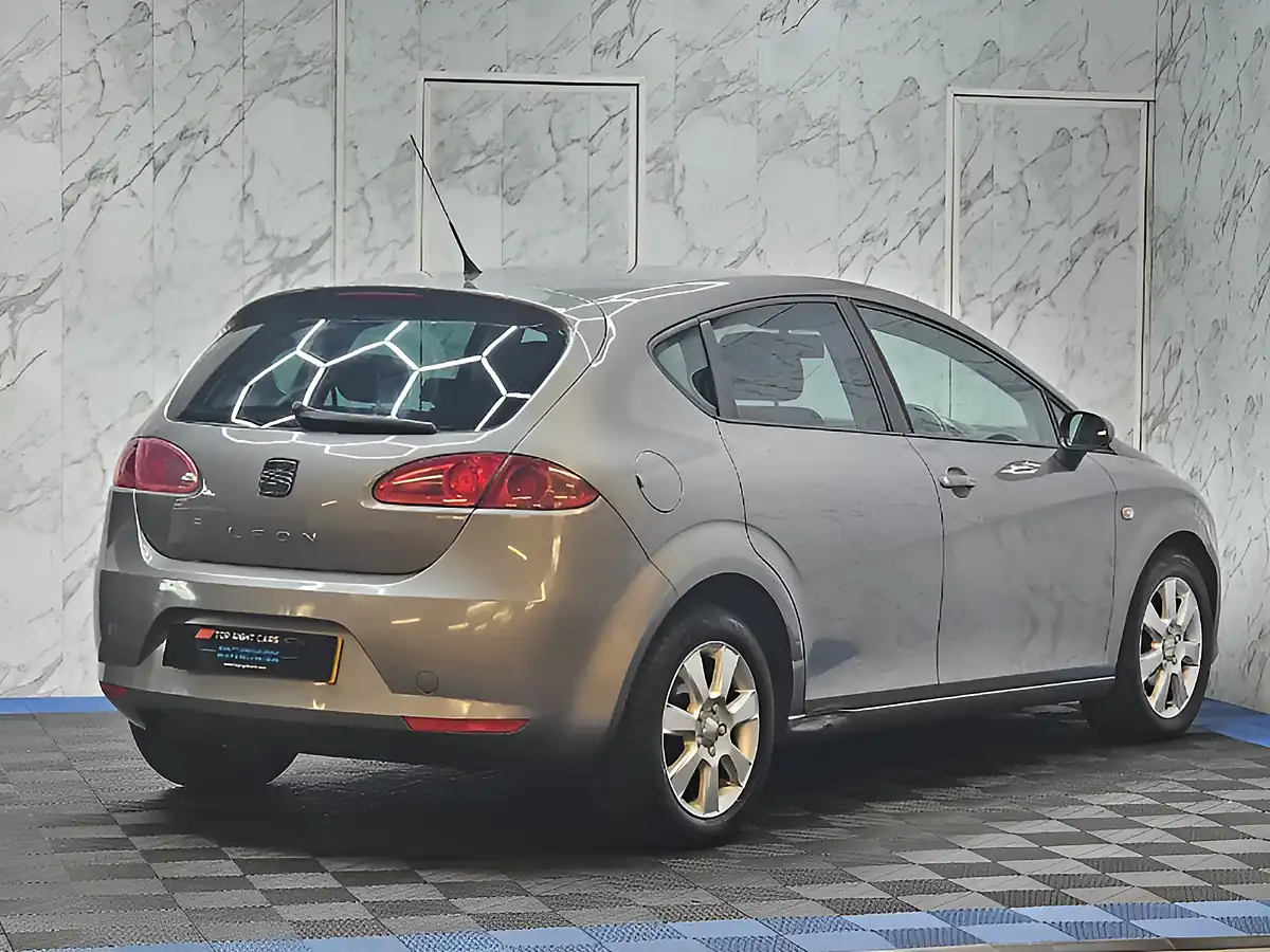 Used 2008 SEAT Leon Stylance Grey - Interior and Exterior details 7