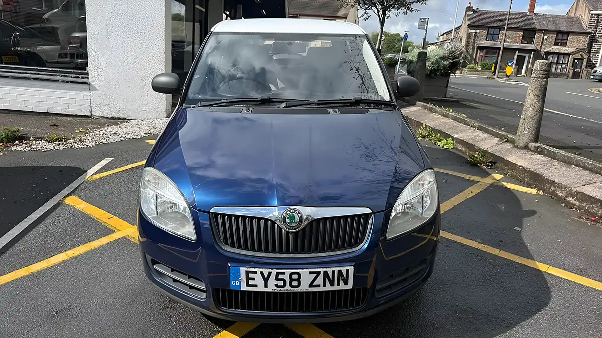 Used 2008 Skoda Fabia 1 5dr Blue - Interior and Exterior details 6