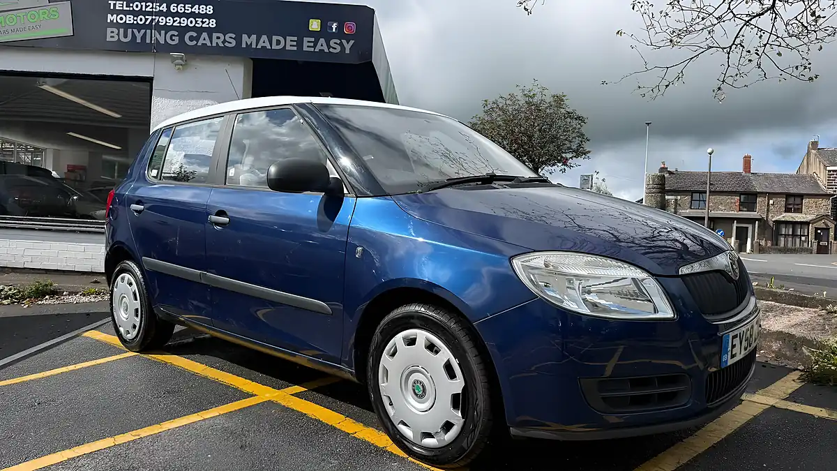 Used 2008 Skoda Fabia 1 5dr Blue - Interior and Exterior details 8