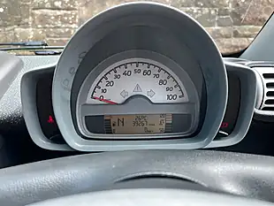 Used 2008 Smart Fortwo Passion Cabriolet Black - Interior and Exterior details 17