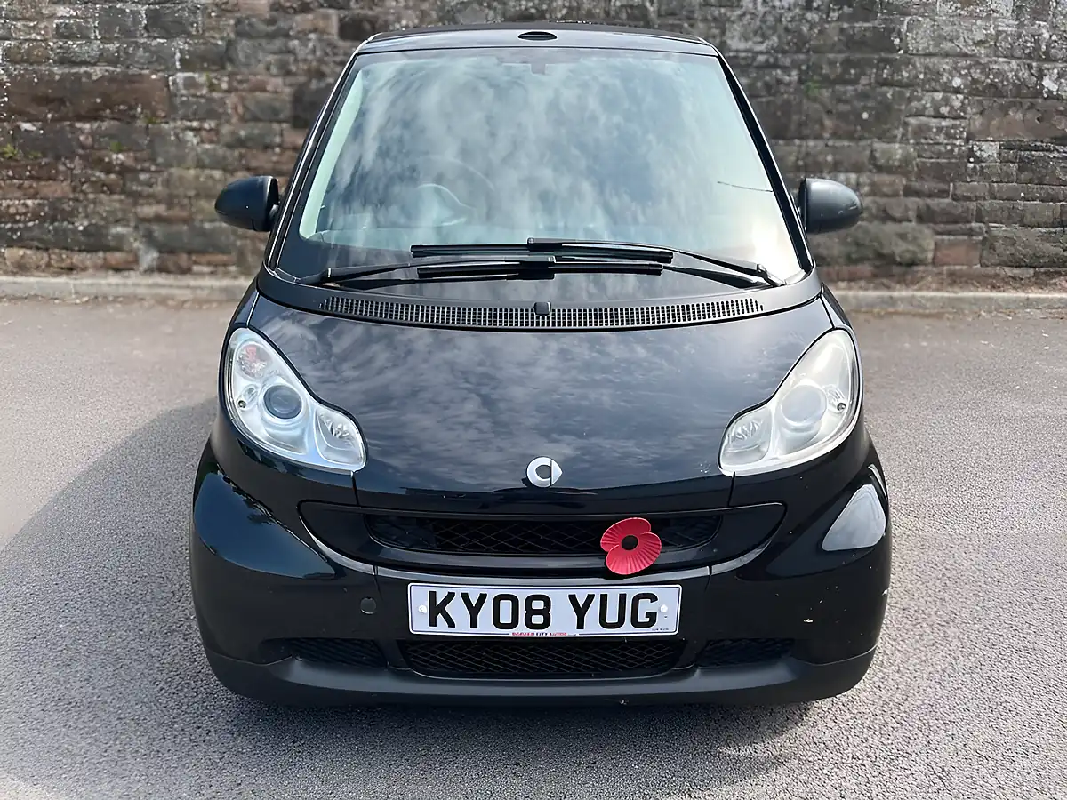 Used 2008 Smart Fortwo Passion Cabriolet Black - Interior and Exterior details 2