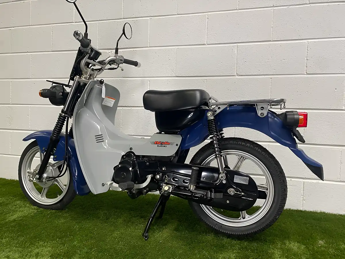 Used 2008 Suzuki Birdie Blue Grey - Interior and Exterior details 9