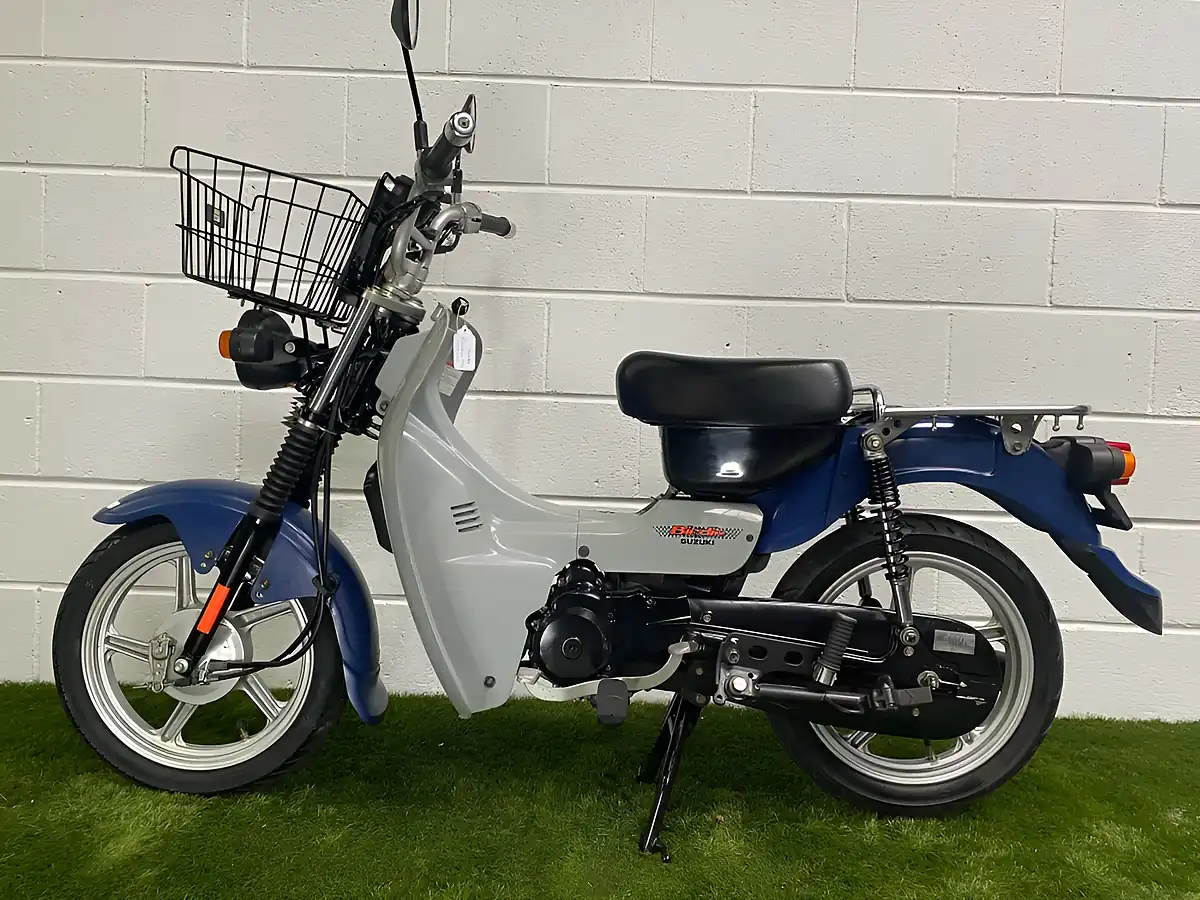 Used 2008 Suzuki Birdie Blue Grey - Interior and Exterior details 11