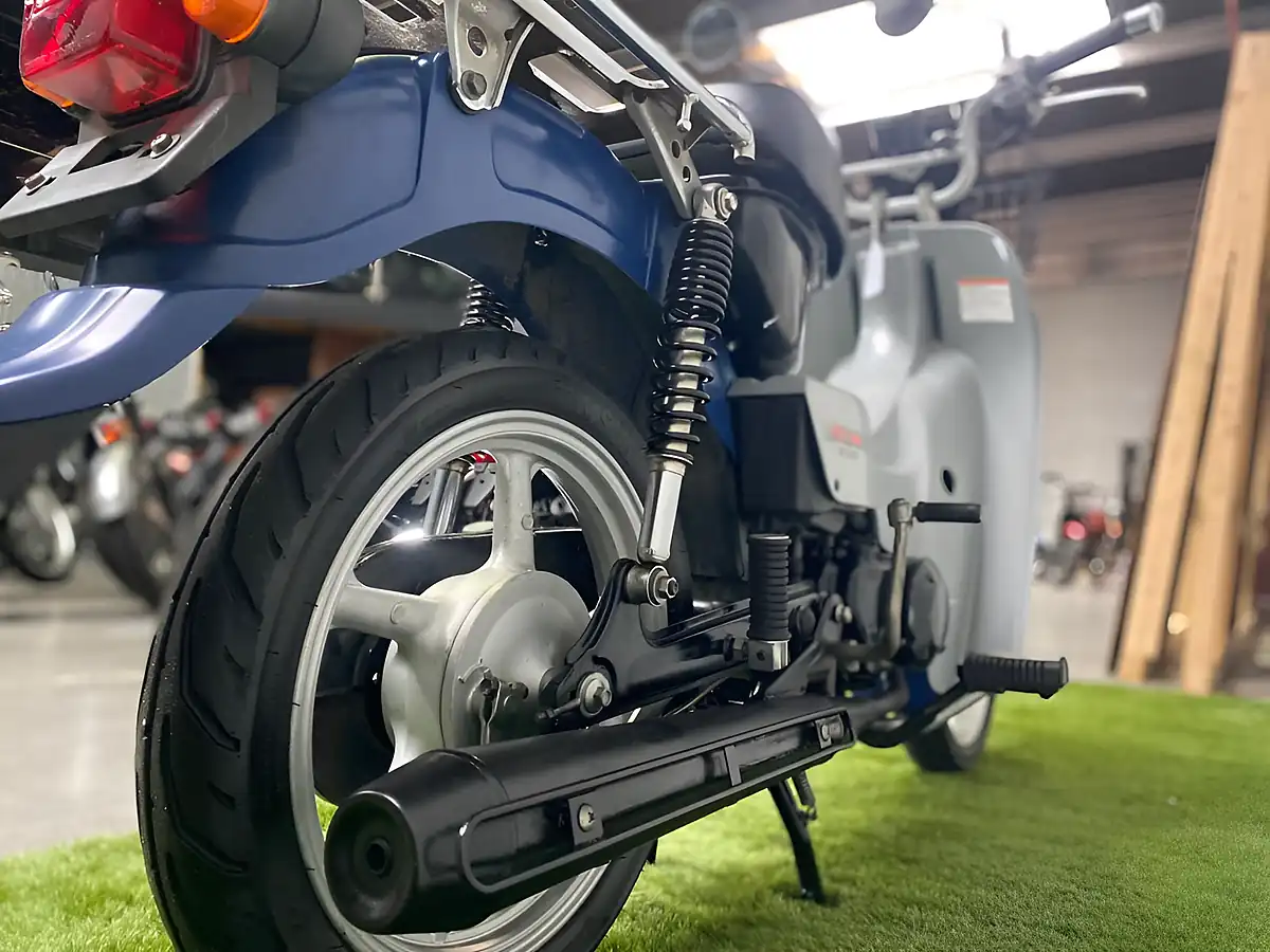 Used 2008 Suzuki Birdie Blue Grey - Interior and Exterior details 13