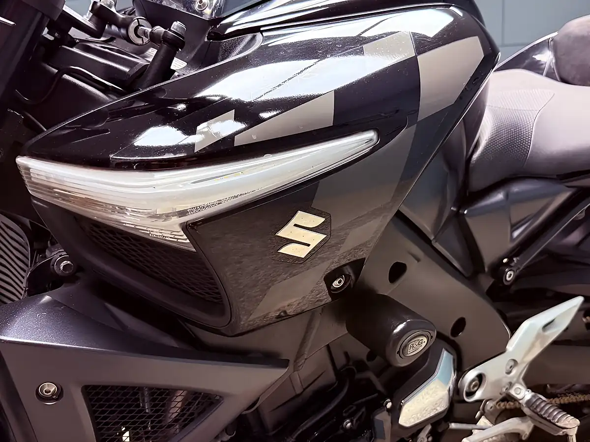 Used 2008 Suzuki Gsx1300 B-King Black - Interior and Exterior details 17