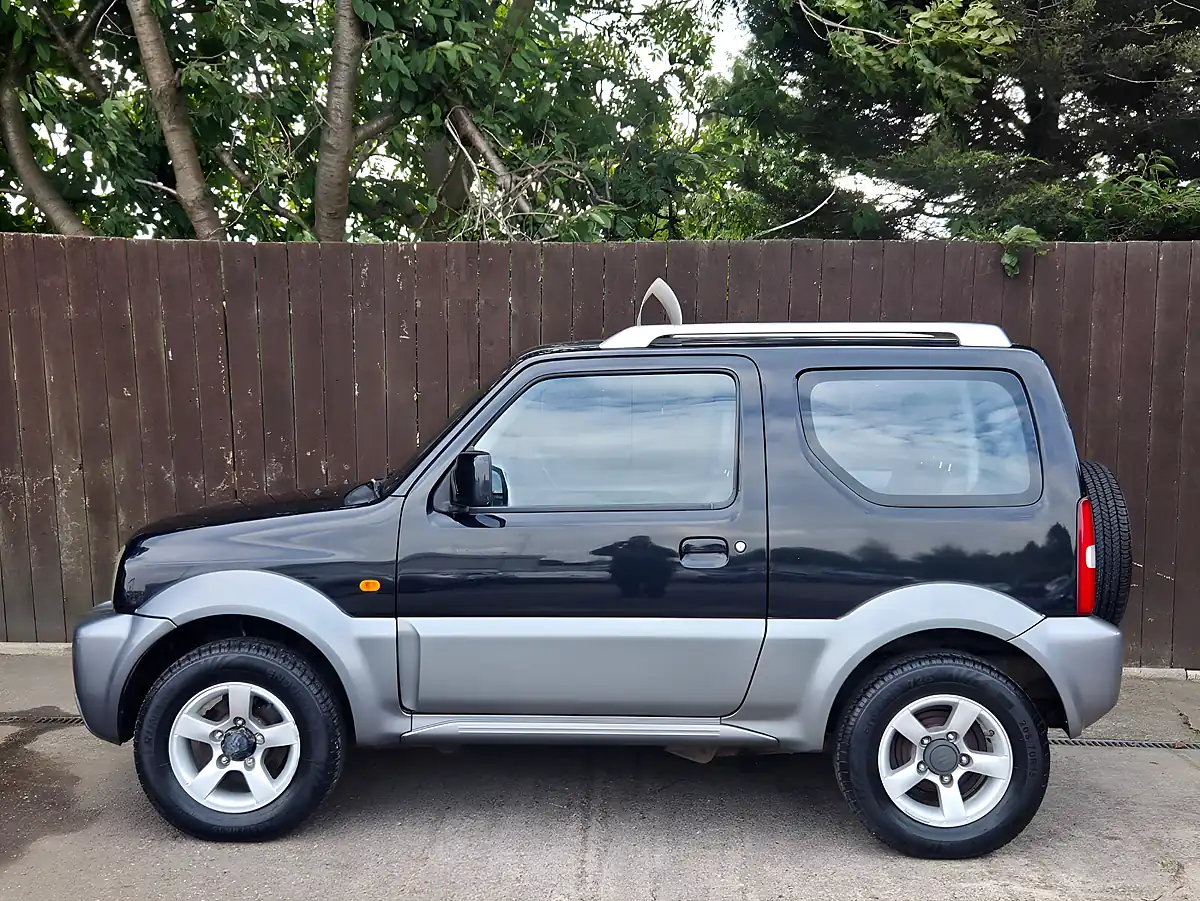 Used 2008 Suzuki Jimny Jlx+ Black - Interior and Exterior details 5