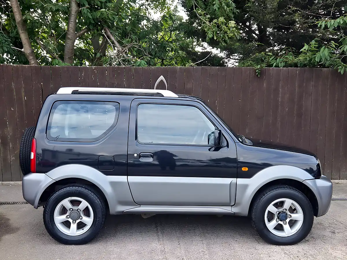Used 2008 Suzuki Jimny Jlx+ Black - Interior and Exterior details 7