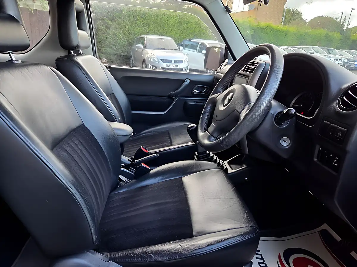 Used 2008 Suzuki Jimny Jlx+ Black - Interior and Exterior details 10