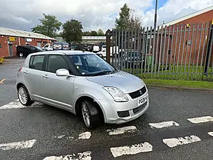 Used 2008 Suzuki Swift Gl Silver - Interior and Exterior details 10