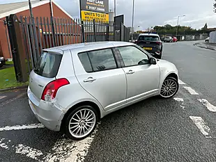 Used 2008 Suzuki Swift Gl Silver - Interior and Exterior details 13