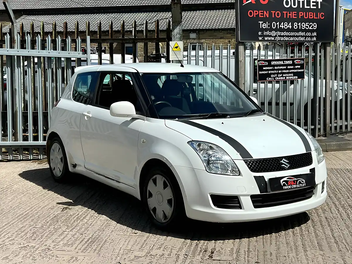 Used 2008 Suzuki Swift Gl White - Interior and Exterior details 4