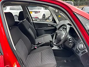Used 2008 Suzuki Sx4 Gl Red - Interior and Exterior details 10