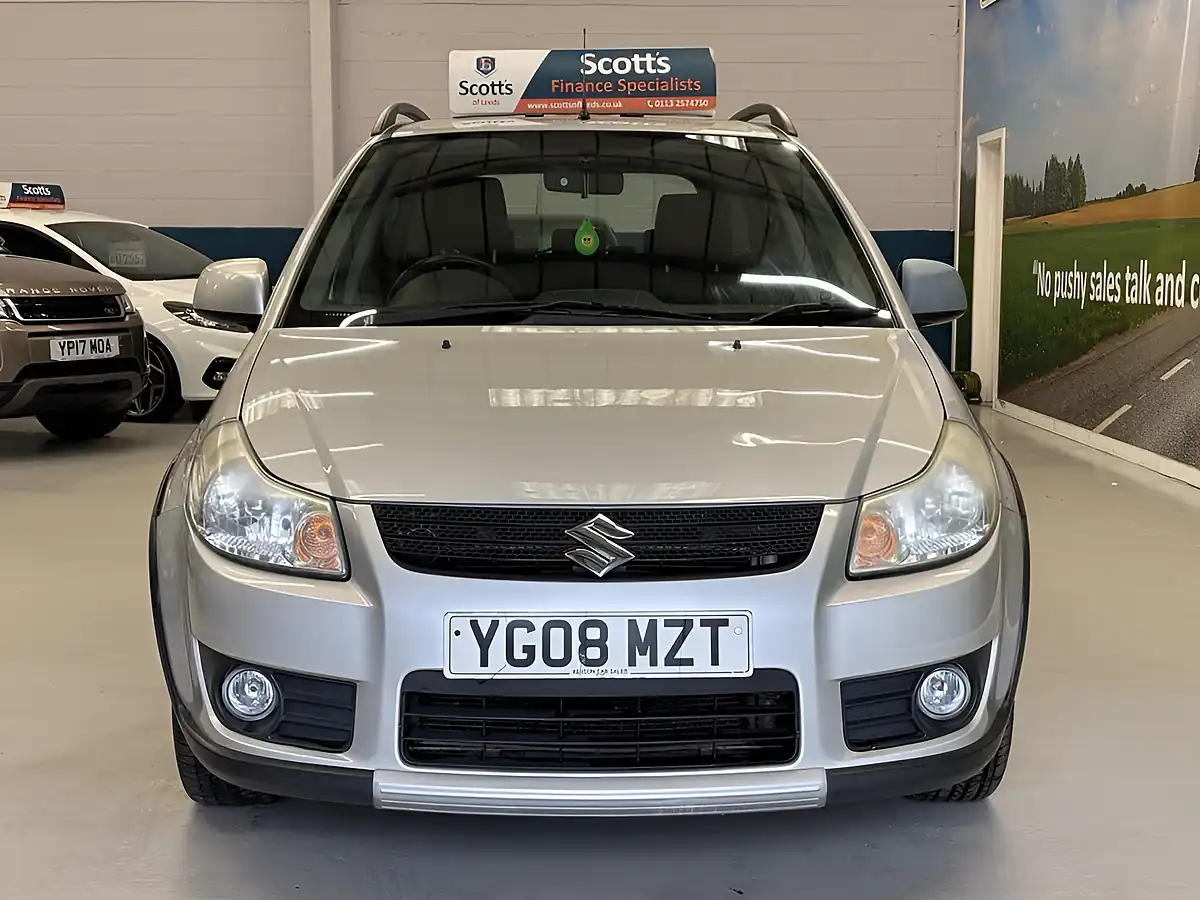 Used 2008 Suzuki Sx4 Glx Silver - Interior and Exterior details 2