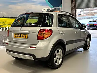 Used 2008 Suzuki Sx4 Glx Silver - Interior and Exterior details 5