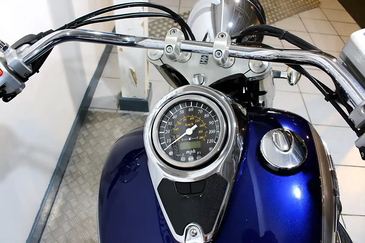 Used 2008 Suzuki VL800 Volusia Blue - Interior and Exterior details 8