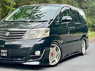 Used 2008 Toyota Alphard 8 Seater Black - Interior and Exterior details 12