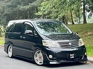 Used 2008 Toyota Alphard 8 Seater Black - Interior and Exterior details 2
