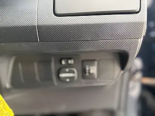 Used 2008 Toyota Auris Sr Blue - Interior and Exterior details 13