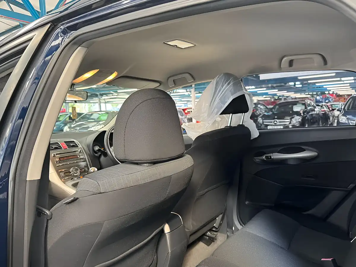 Used 2008 Toyota Auris Sr Blue - Interior and Exterior details 16