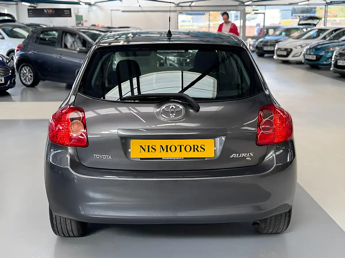 Used 2008 Toyota Auris T3 Grey - Interior and Exterior details 10