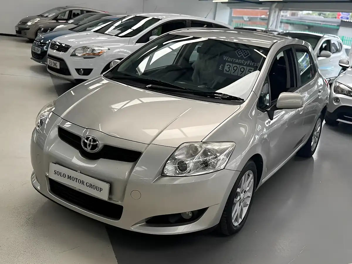 Used 2008 Toyota Auris Tr Silver - Interior and Exterior details 8