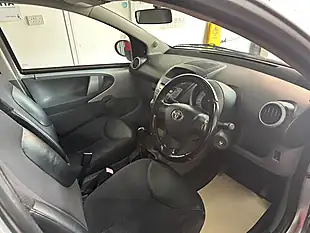 Used 2008 Toyota Aygo Platinum Silver - Interior and Exterior details 14