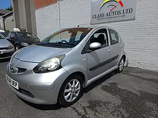 Used 2008 Toyota Aygo Platinum Silver - Interior and Exterior details 4