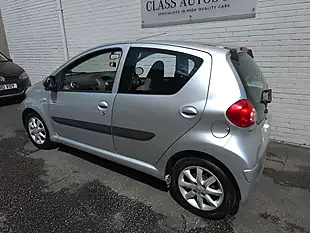 Used 2008 Toyota Aygo Platinum Silver - Interior and Exterior details 5