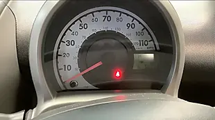 Used 2008 Toyota Aygo Platinum Silver - Interior and Exterior details 15
