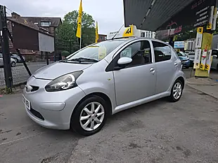 Used 2008 Toyota Aygo Platinum Silver - Interior and Exterior details 4
