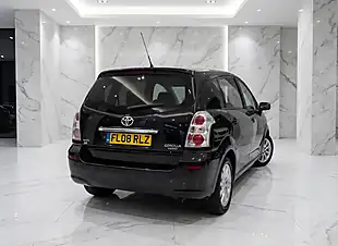 Used 2008 Toyota Corolla Verso Sr Black - Interior and Exterior details 4