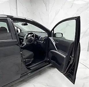 Used 2008 Toyota Corolla Verso Sr Black - Interior and Exterior details 7
