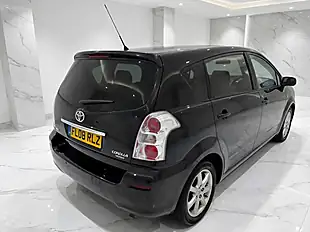 Used 2008 Toyota Corolla Verso Sr Black - Interior and Exterior details 9