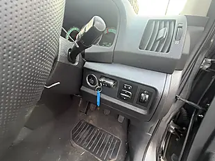 Used 2008 Toyota Corolla Verso Sr Grey - Interior and Exterior details 12
