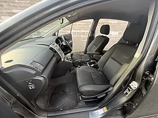 Used 2008 Toyota Corolla Verso Sr Grey - Interior and Exterior details 17