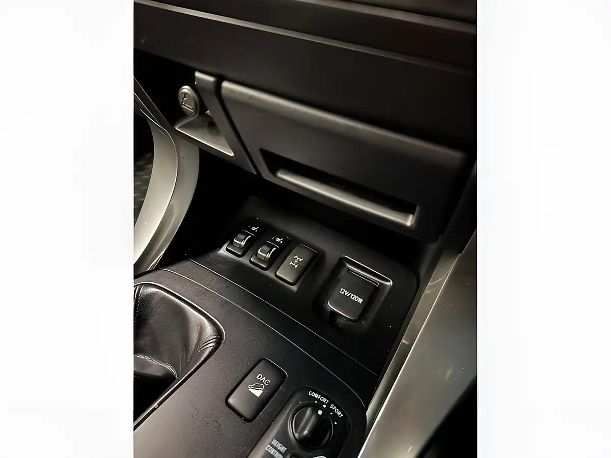 Used 2008 Toyota Land Cruiser Invincible Grey - Interior and Exterior details 16
