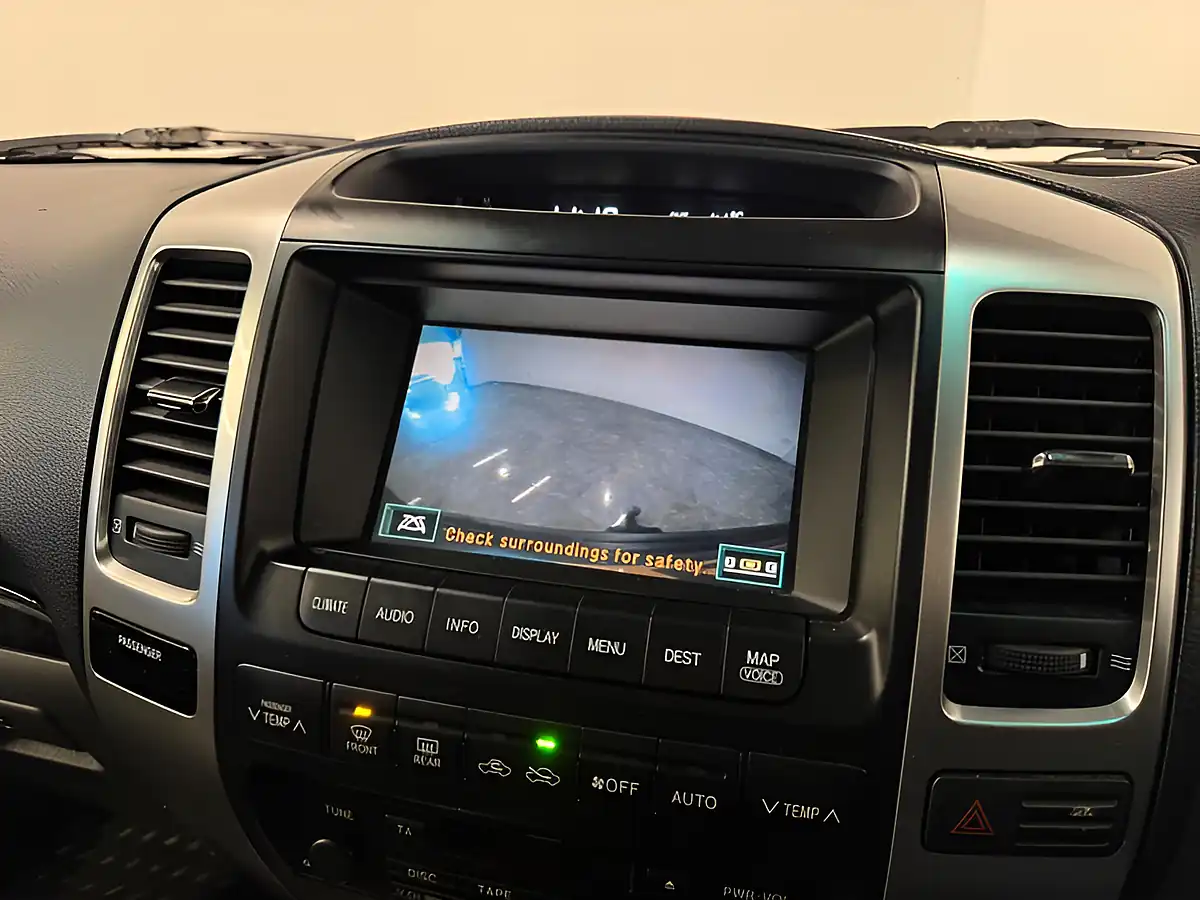 Used 2008 Toyota Land Cruiser Invincible Grey - Interior and Exterior details 19