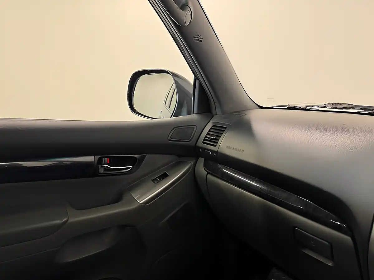 Used 2008 Toyota Land Cruiser Invincible Grey - Interior and Exterior details 20