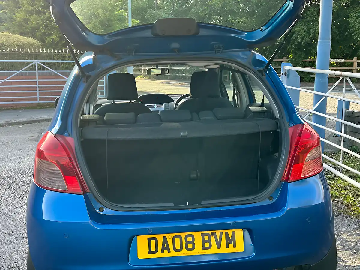 Used 2008 Toyota Yaris Spirit Blue - Interior and Exterior details 10