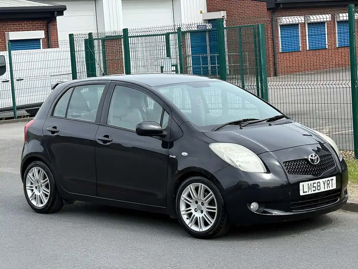 Used 2008 Toyota Yaris Sr Black - Interior and Exterior details 2
