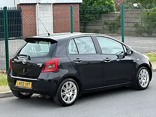Used 2008 Toyota Yaris Sr Black - Interior and Exterior details 6