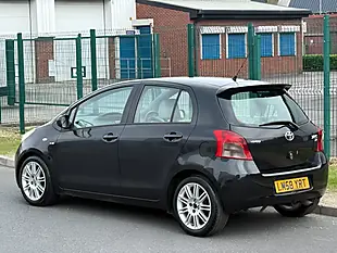Used 2008 Toyota Yaris Sr Black - Interior and Exterior details 9