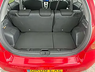 Used 2008 Toyota Yaris Sr - Interior and Exterior details 12